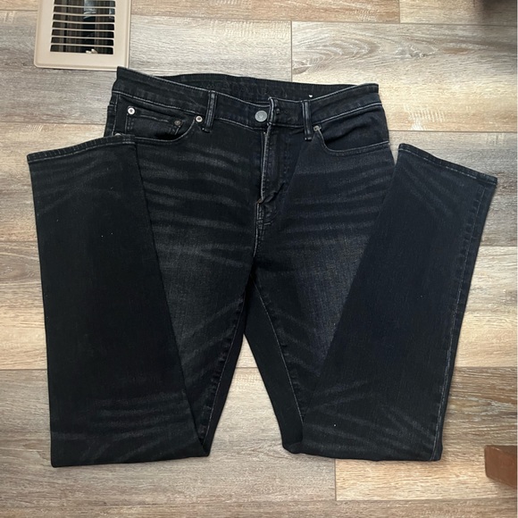 American Eagle Outfitters Other - American Eagle men’s Airflex+ skinny jeans